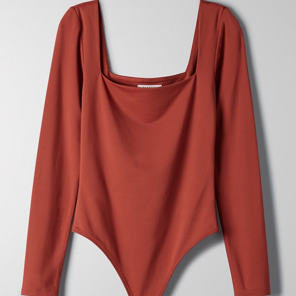 Aritzia Babaton Contour Bodysuit